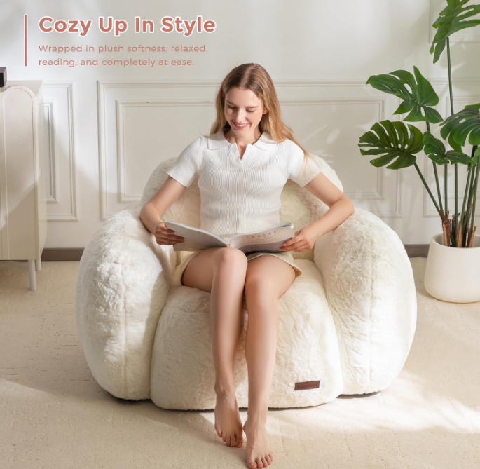 Pebble-Shaped Bean Bag Chair – Plush Faux Fur Accent Chair with High-Density Foam for Living Room, Bedroom, or Dorm